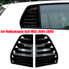 Sportliche Tuning-Gitter für die hinteren Seitenscheiben des VW Golf 5 MK5 2004-2009.