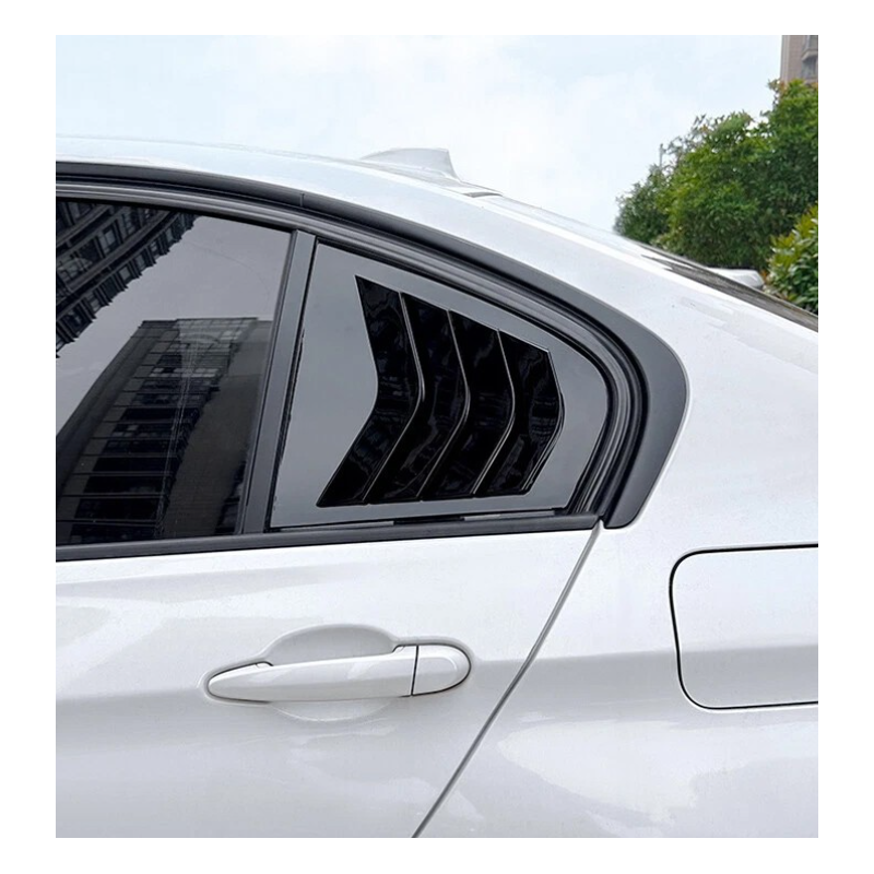 Sportliche Gitter für die hinteren Seitenscheiben für BMW-3 F30 2012-2019-Tuning