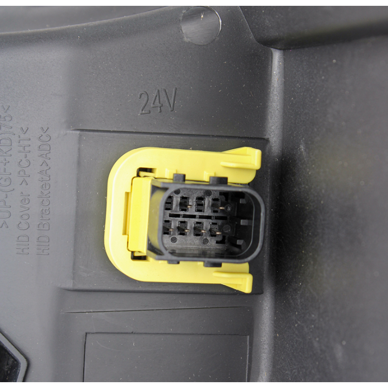 Linker Scheinwerfer für Mercedes Actros MP IV 2012.