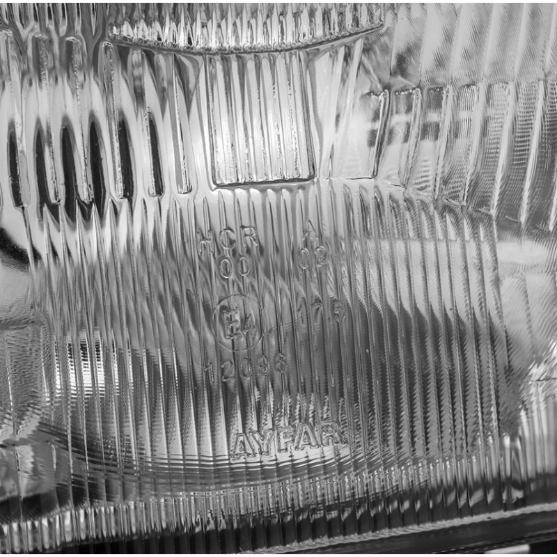 Linker Scheinwerfer für DAF XF 95 1997-2002.